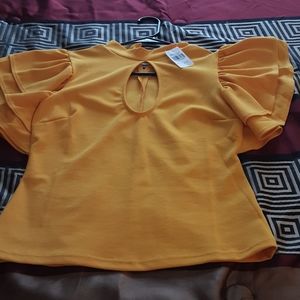 A half neck yellow top